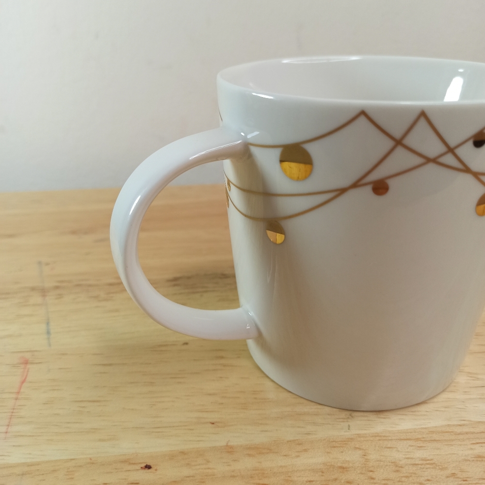Starbucks Mug White Cream Gold Ceramic Coffee 16 Oz Cerebration Holidays - Picture 6 of 7